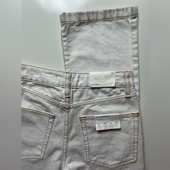 NWT WeWoreWhat Icon Jean, White, Size 26 - Picture 5 of 6